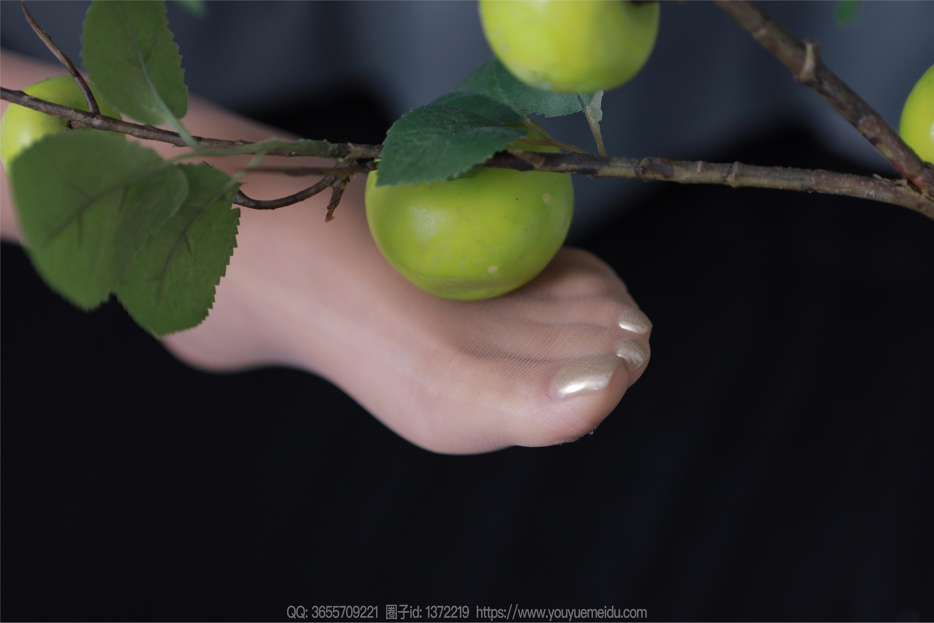 IESS异思趣向  2024.05.14 丝享家 1741 婉萍《吃个橘子》